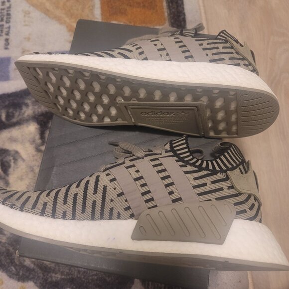 Adidas NMD R2 Trace Cargo Size 11 New Boost Performance Sneakers BA7198 - Picture 5 of 7